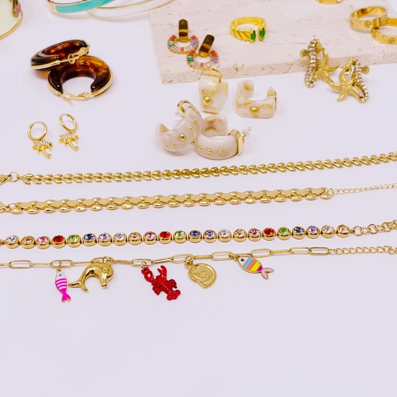 Gold Multicolor Bracelet - Picture 6 of 6